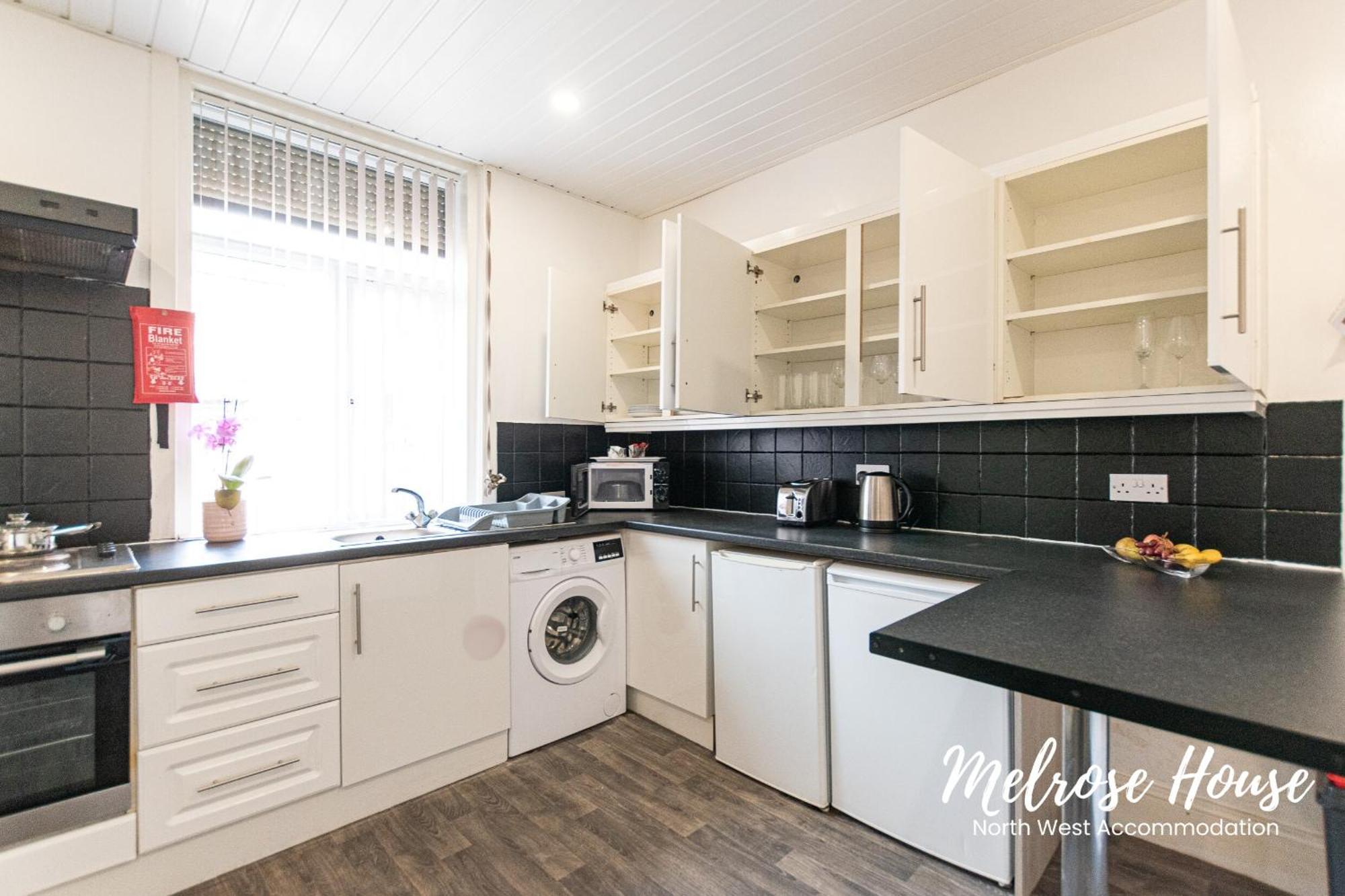 Manchester Work Stays 2Br Home With Parking & Wifi Ngoại thất bức ảnh