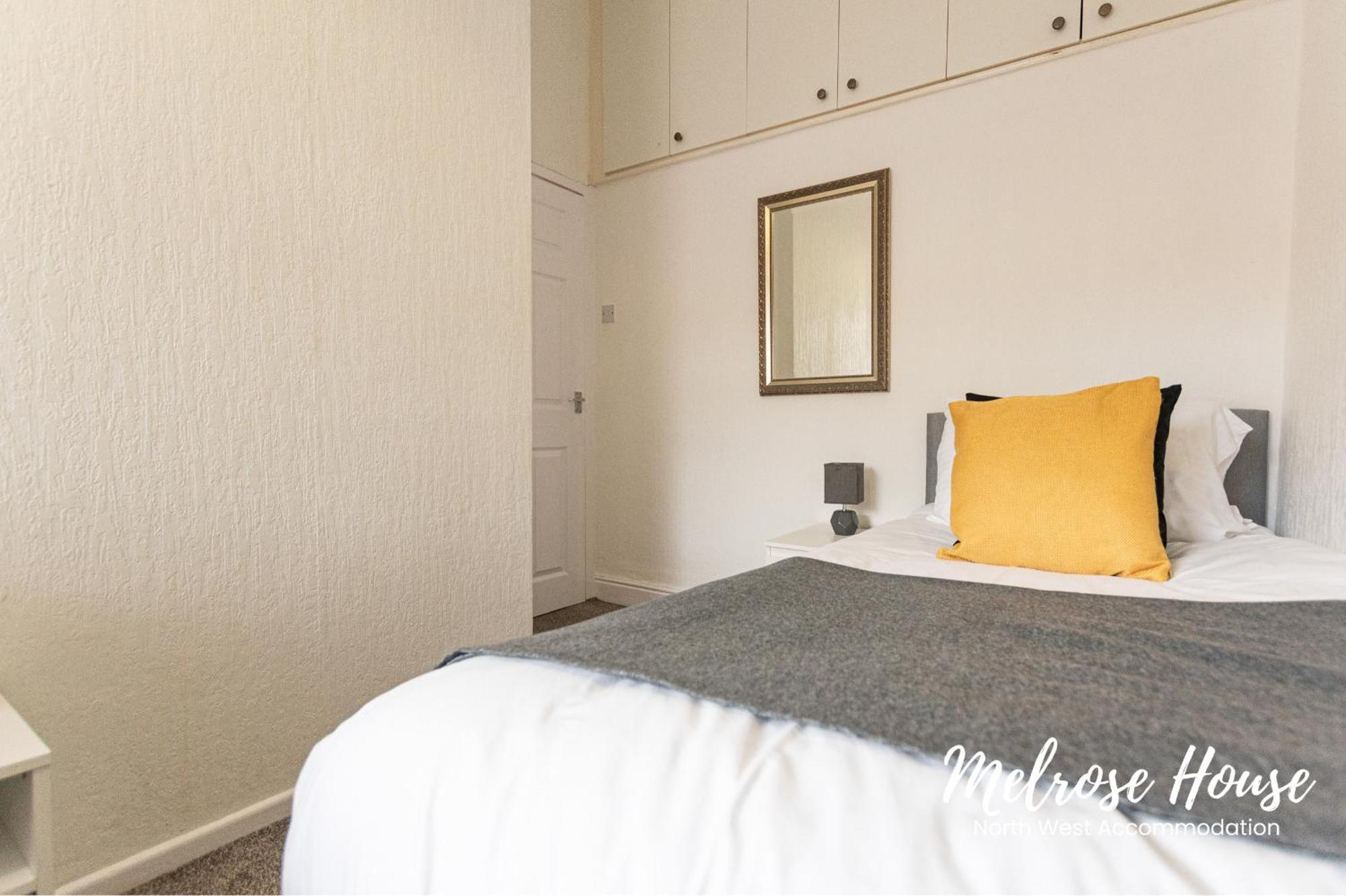 Manchester Work Stays 2Br Home With Parking & Wifi Ngoại thất bức ảnh