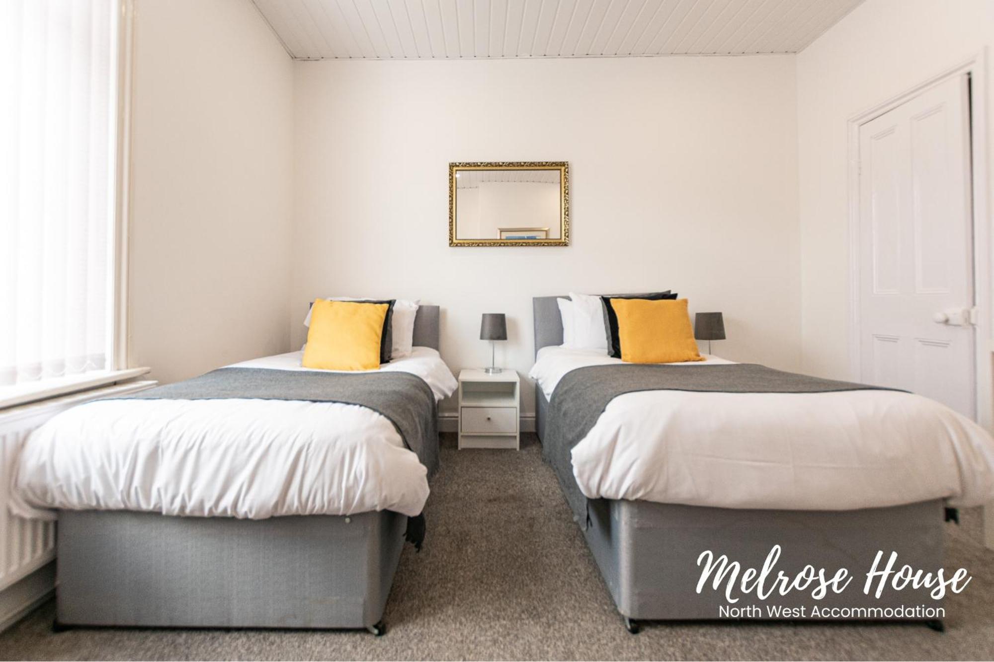Manchester Work Stays 2Br Home With Parking & Wifi Ngoại thất bức ảnh