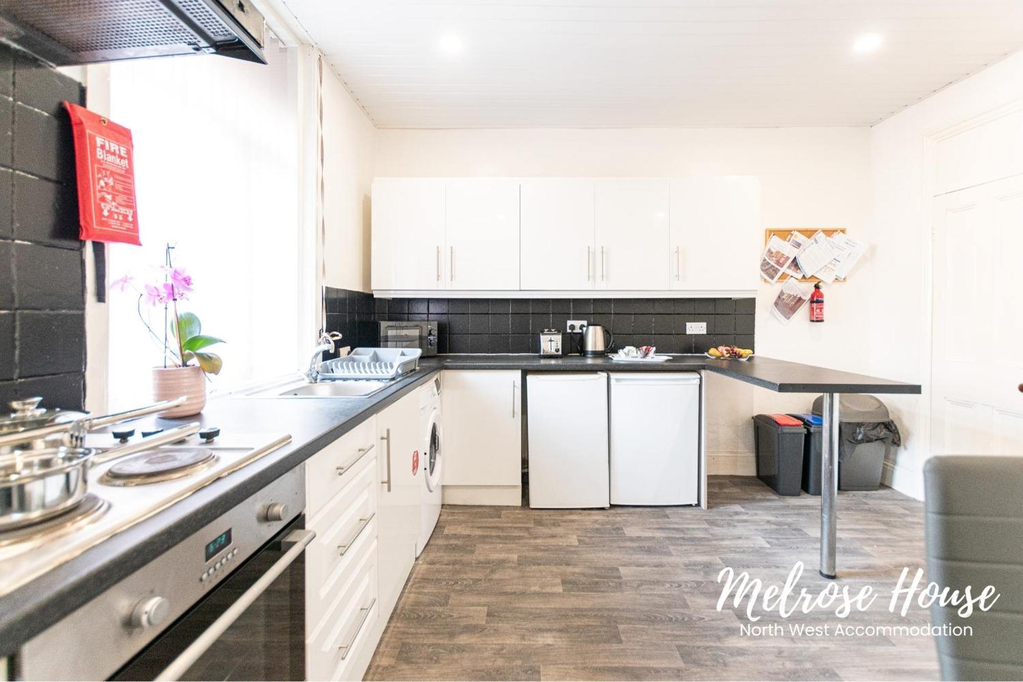 Manchester Work Stays 2Br Home With Parking & Wifi Ngoại thất bức ảnh