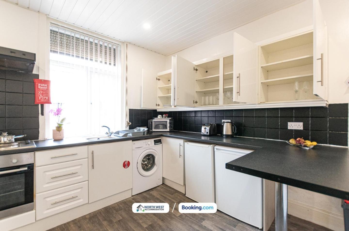 Manchester Work Stays 2Br Home With Parking & Wifi Ngoại thất bức ảnh